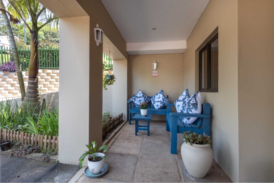 8 Bedroom Property for Sale in La Lucia KwaZulu-Natal