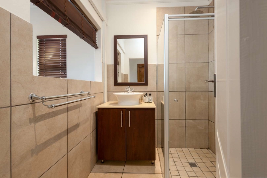 8 Bedroom Property for Sale in La Lucia KwaZulu-Natal