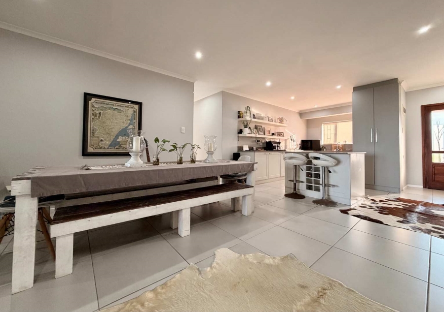 3 Bedroom Property for Sale in Wakenshaw Estate KwaZulu-Natal