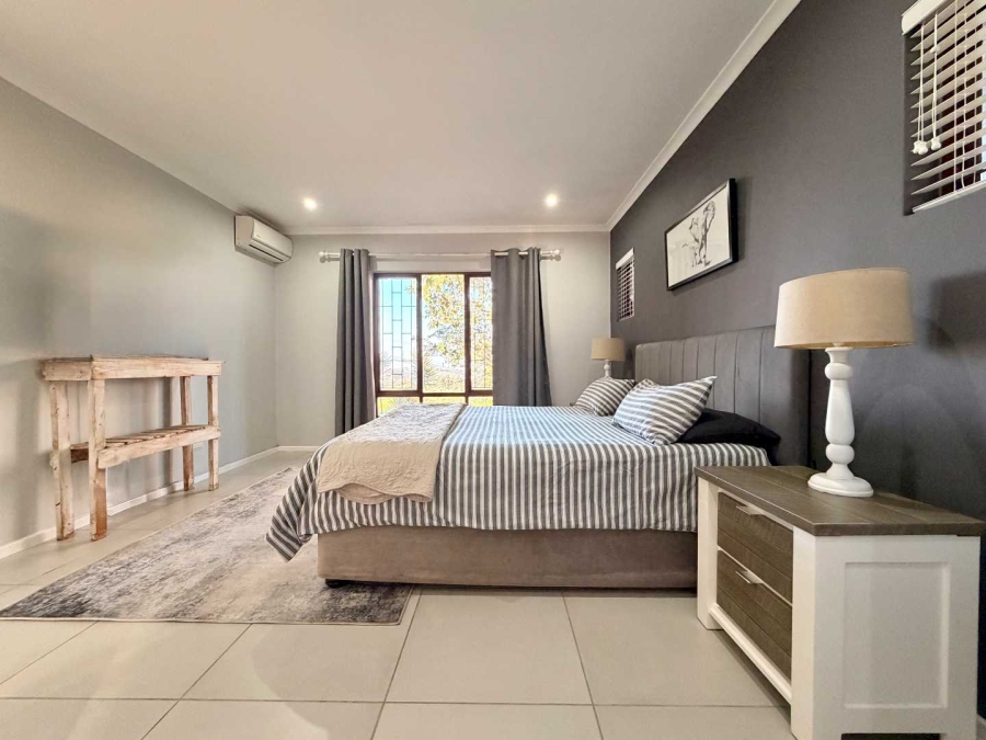 3 Bedroom Property for Sale in Wakenshaw Estate KwaZulu-Natal