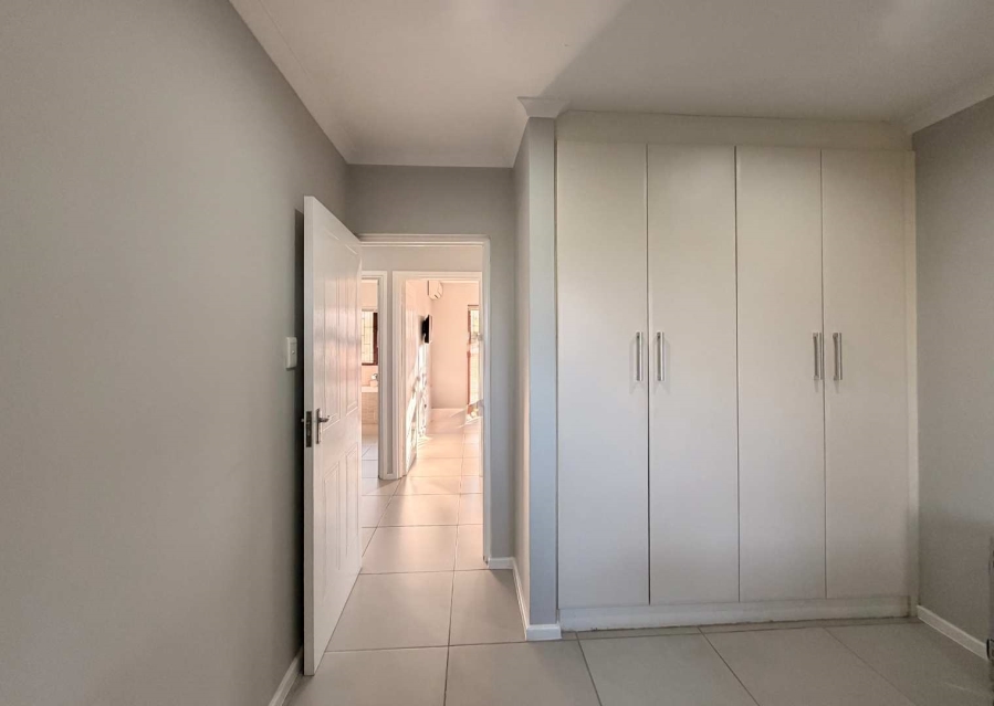 3 Bedroom Property for Sale in Wakenshaw Estate KwaZulu-Natal