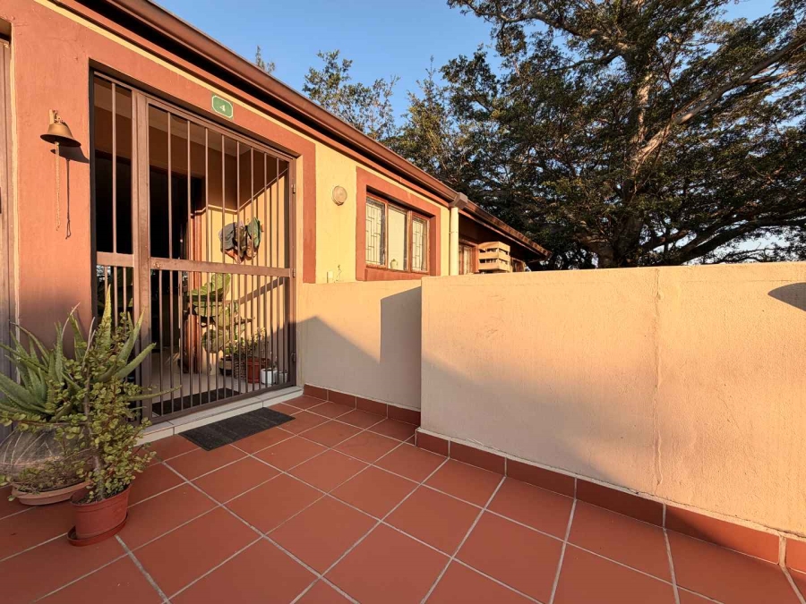 3 Bedroom Property for Sale in Wakenshaw Estate KwaZulu-Natal