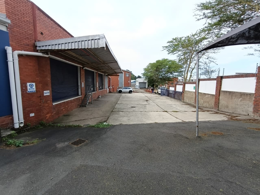 To Let Commercial Property for Rent in Westmead KwaZulu-Natal