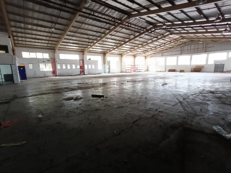 To Let Commercial Property for Rent in Westmead KwaZulu-Natal