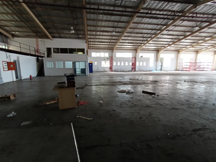 To Let Commercial Property for Rent in Westmead KwaZulu-Natal