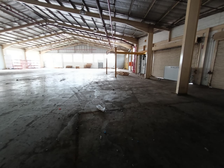 To Let Commercial Property for Rent in Westmead KwaZulu-Natal