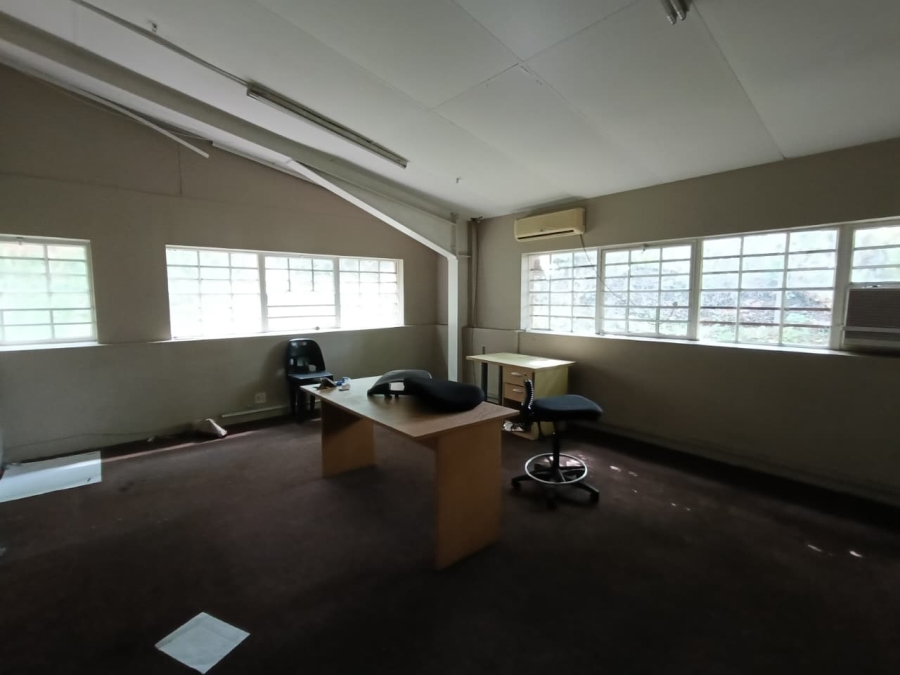 To Let Commercial Property for Rent in Westmead KwaZulu-Natal