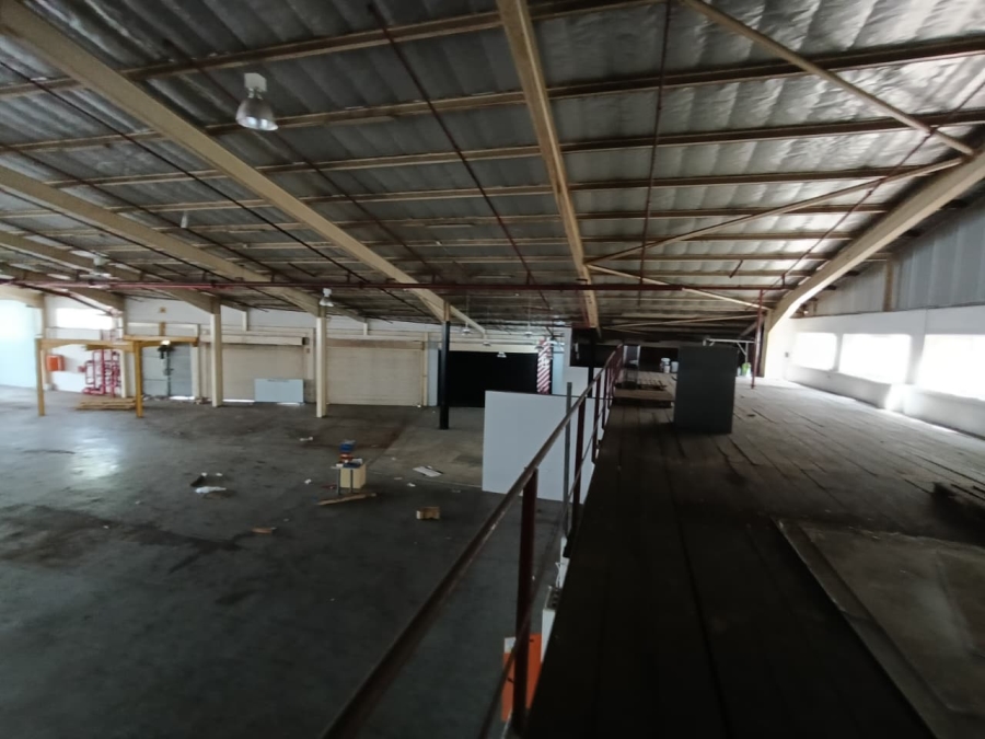 To Let Commercial Property for Rent in Westmead KwaZulu-Natal