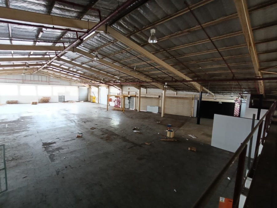 To Let Commercial Property for Rent in Westmead KwaZulu-Natal