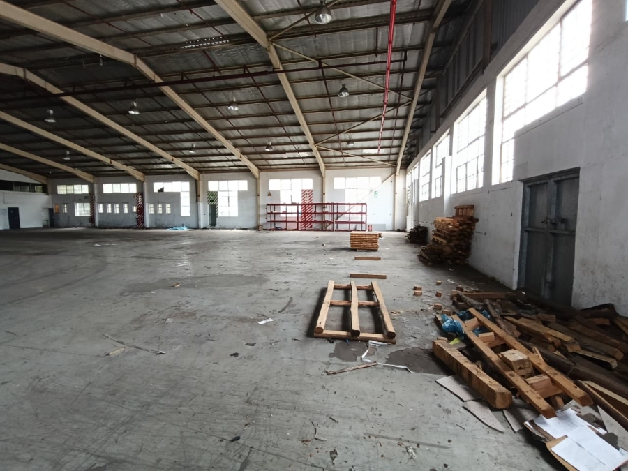 To Let Commercial Property for Rent in Westmead KwaZulu-Natal