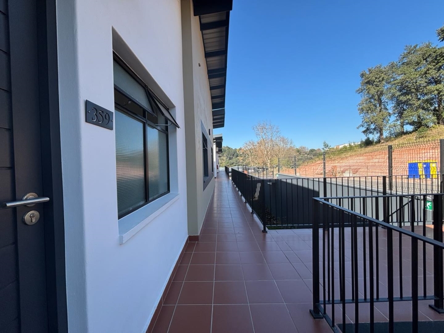 2 Bedroom Property for Sale in Waterfall KwaZulu-Natal