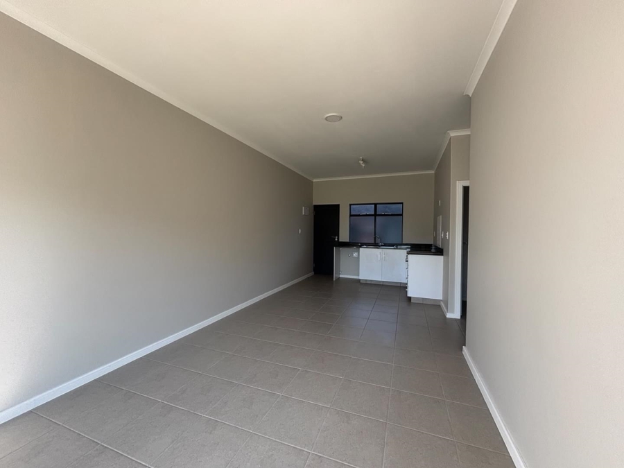To Let 2 Bedroom Property for Rent in Waterfall KwaZulu-Natal