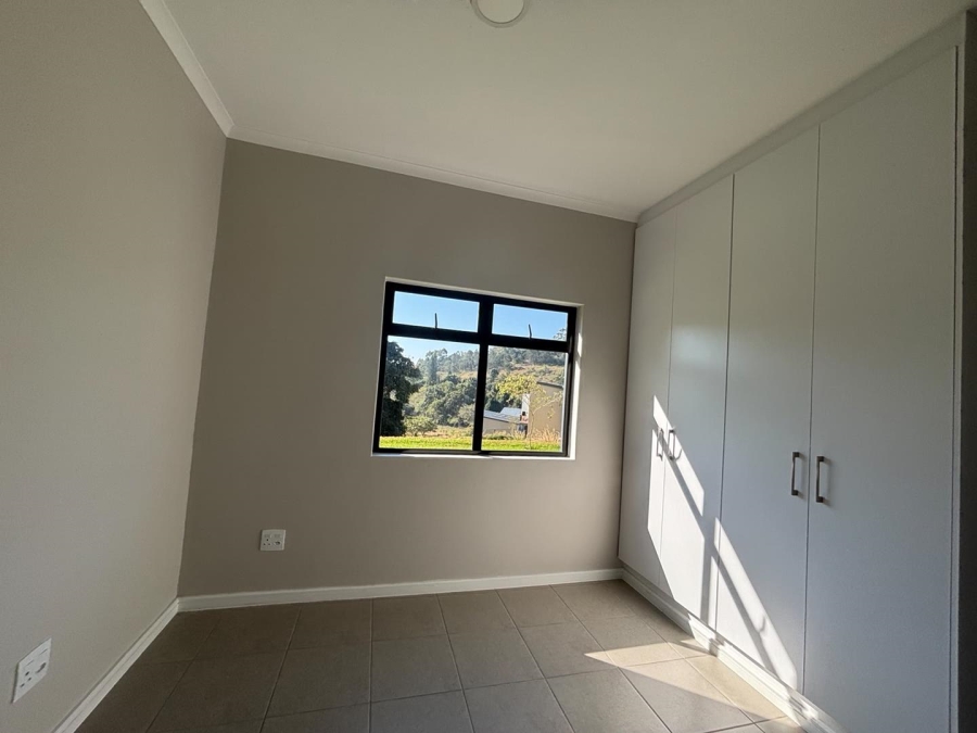 To Let 2 Bedroom Property for Rent in Waterfall KwaZulu-Natal