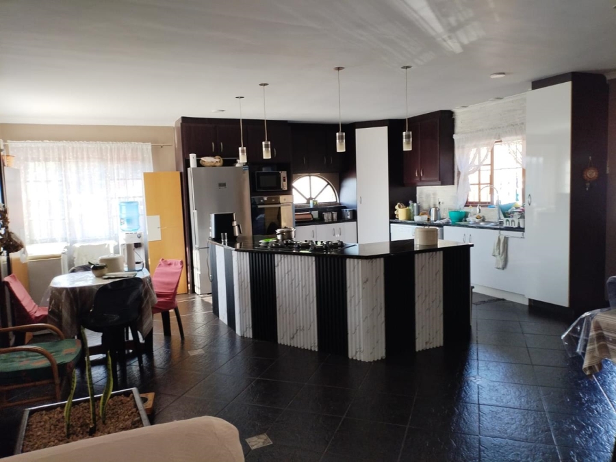 4 Bedroom Property for Sale in Glen Hills KwaZulu-Natal