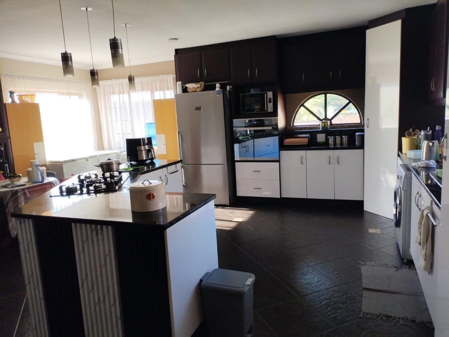 4 Bedroom Property for Sale in Glen Hills KwaZulu-Natal