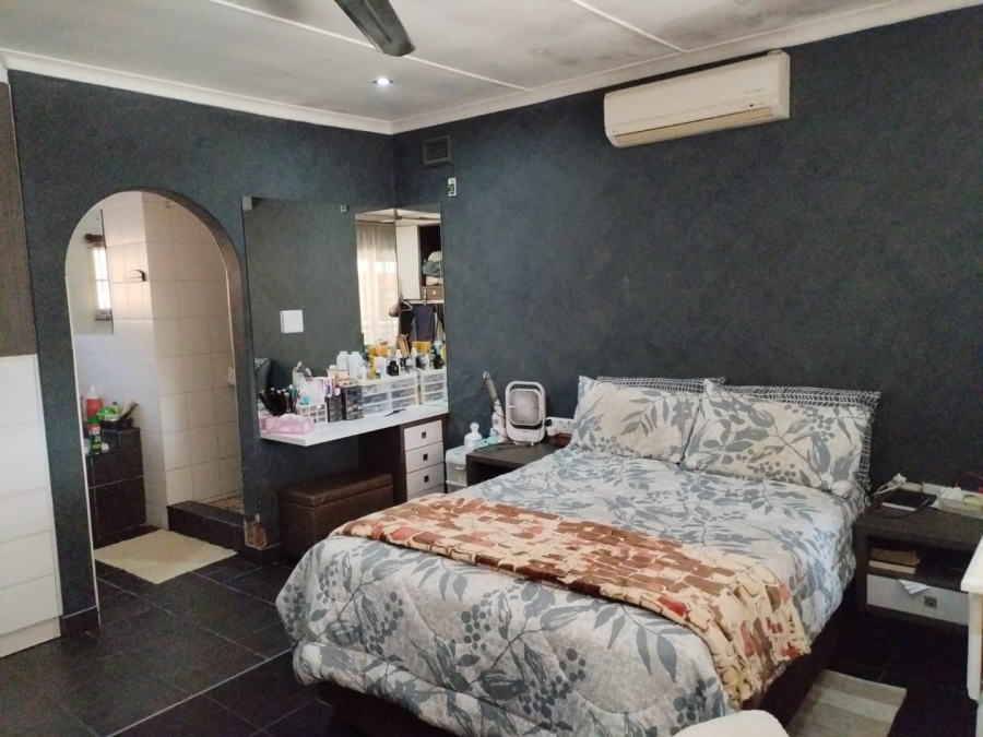 4 Bedroom Property for Sale in Glen Hills KwaZulu-Natal