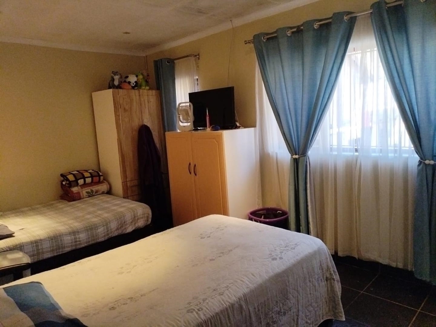 4 Bedroom Property for Sale in Glen Hills KwaZulu-Natal