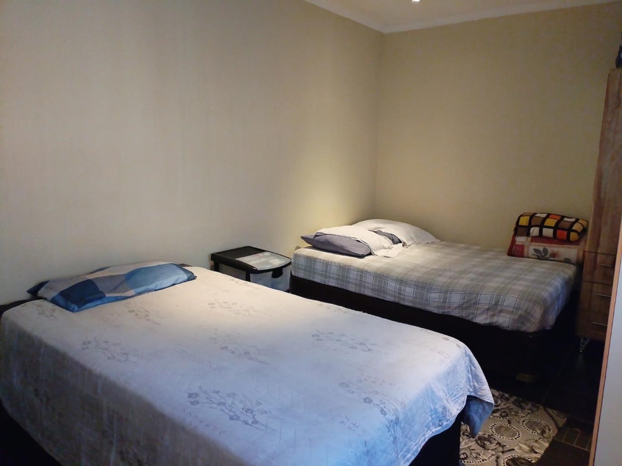 4 Bedroom Property for Sale in Glen Hills KwaZulu-Natal
