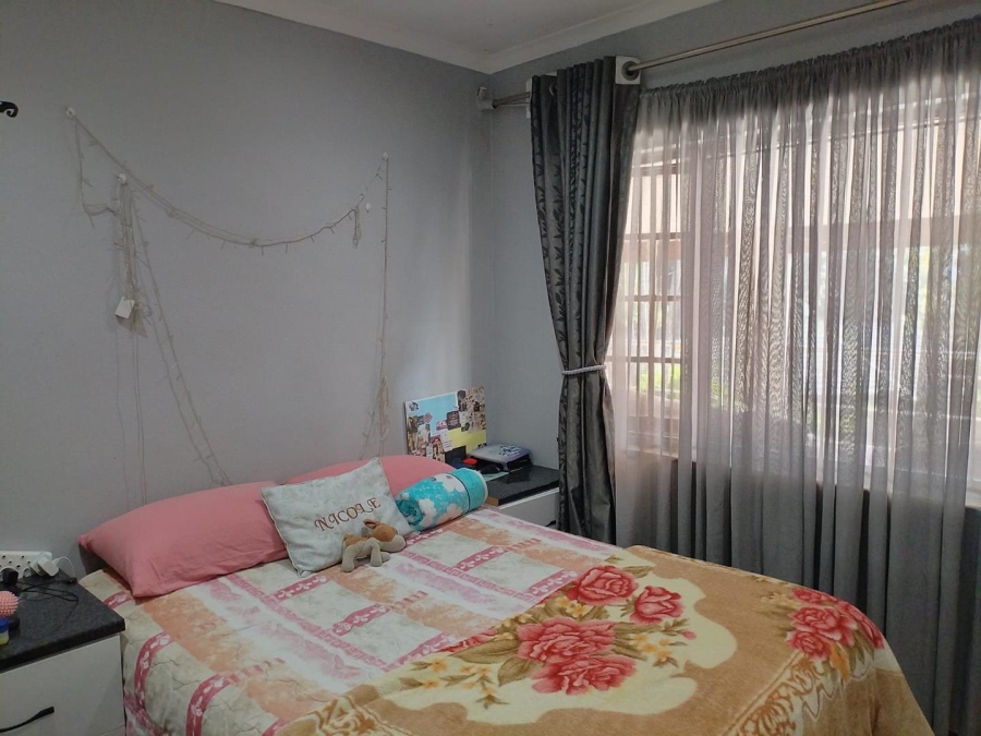 4 Bedroom Property for Sale in Glen Hills KwaZulu-Natal