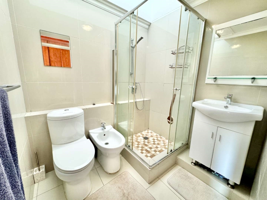 To Let 3 Bedroom Property for Rent in Umhlanga KwaZulu-Natal