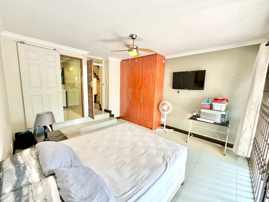 To Let 3 Bedroom Property for Rent in Umhlanga KwaZulu-Natal