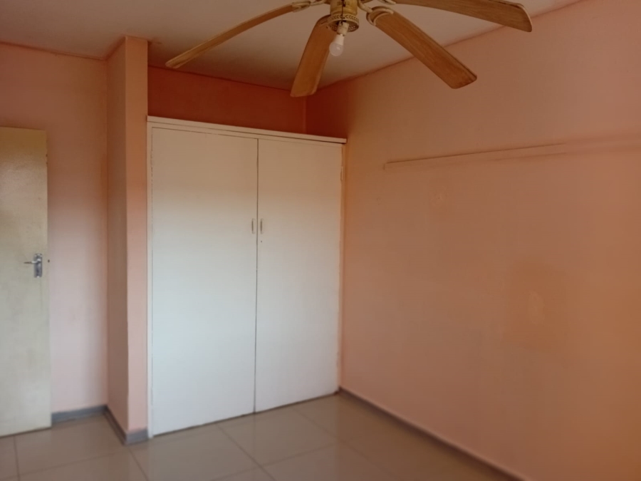2 Bedroom Property for Sale in South Beach KwaZulu-Natal