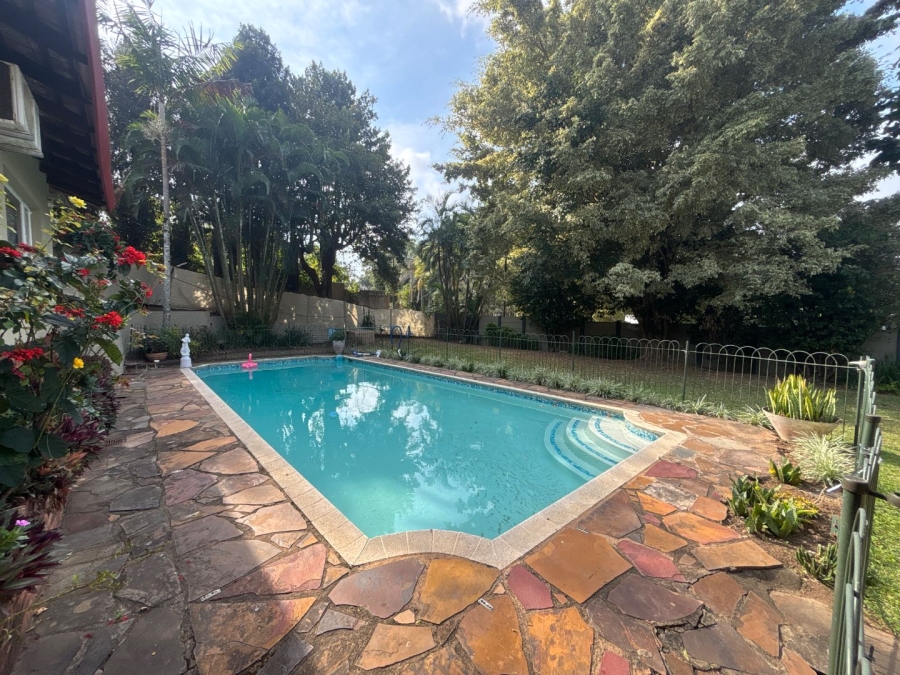5 Bedroom Property for Sale in Dawncliffe KwaZulu-Natal
