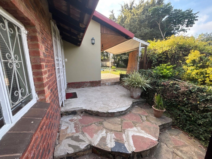 5 Bedroom Property for Sale in Dawncliffe KwaZulu-Natal