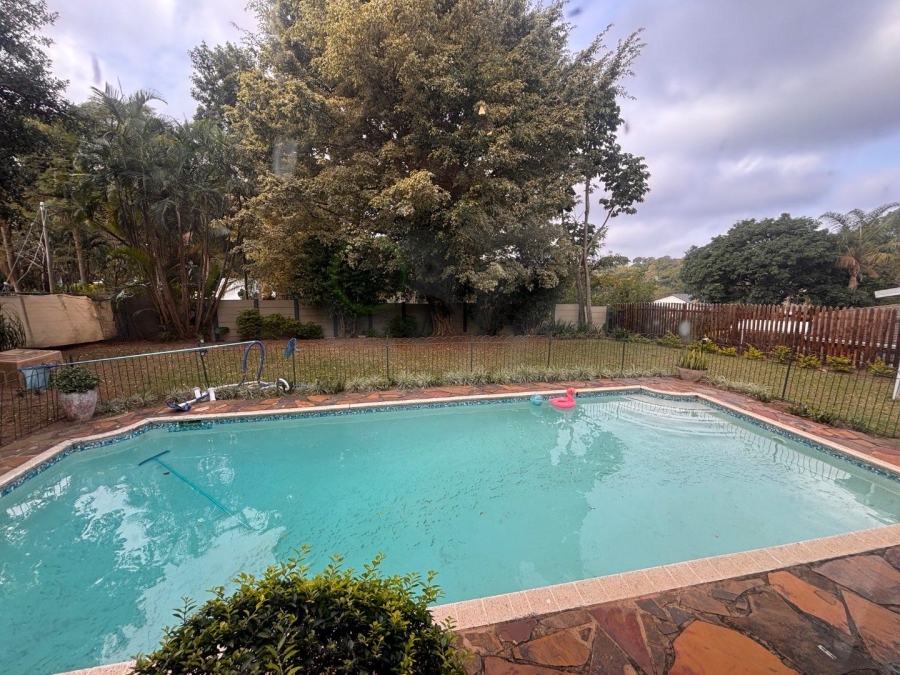 5 Bedroom Property for Sale in Dawncliffe KwaZulu-Natal