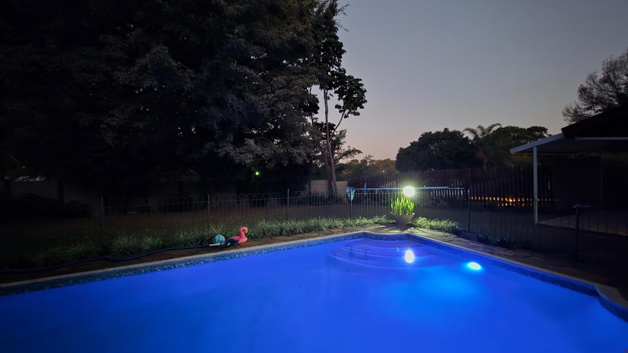 5 Bedroom Property for Sale in Dawncliffe KwaZulu-Natal