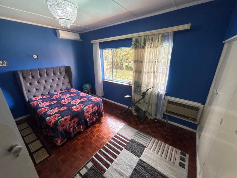 5 Bedroom Property for Sale in Dawncliffe KwaZulu-Natal