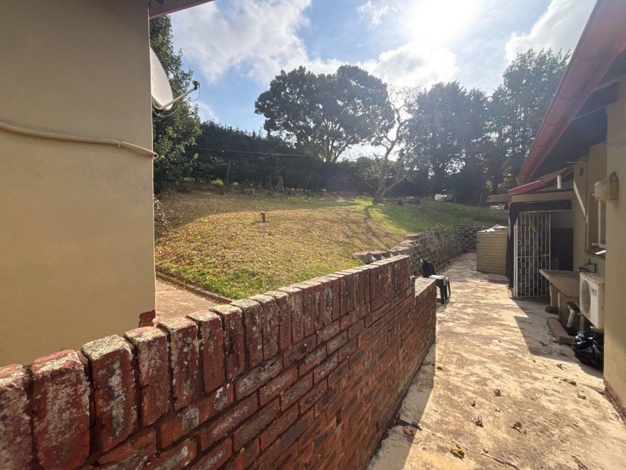 5 Bedroom Property for Sale in Dawncliffe KwaZulu-Natal