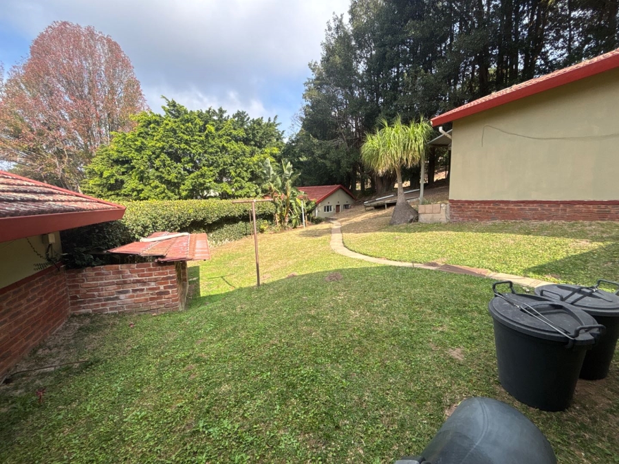 5 Bedroom Property for Sale in Dawncliffe KwaZulu-Natal