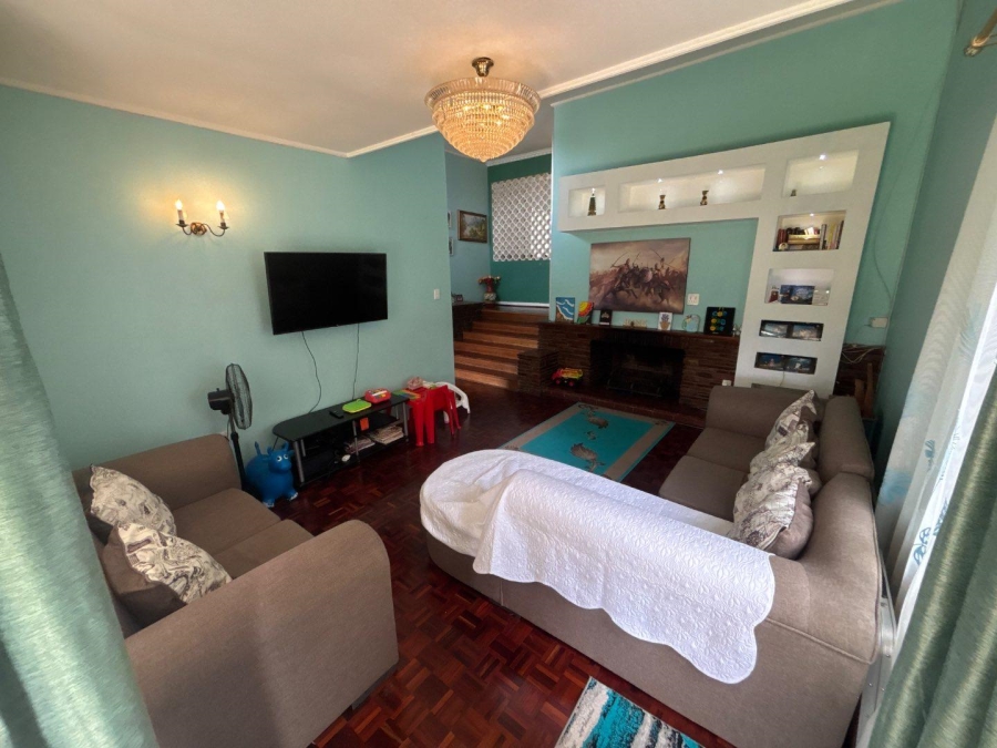 5 Bedroom Property for Sale in Dawncliffe KwaZulu-Natal