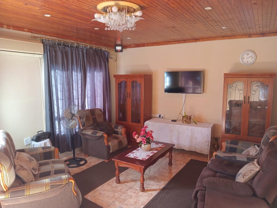 3 Bedroom Property for Sale in Brackenham KwaZulu-Natal