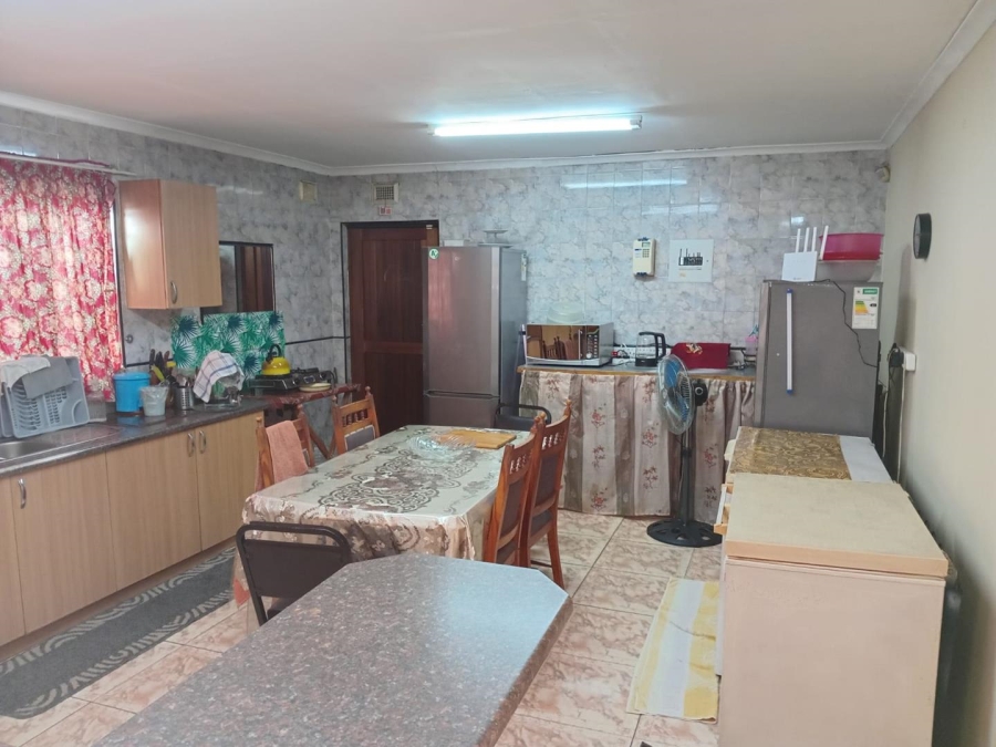 3 Bedroom Property for Sale in Brackenham KwaZulu-Natal