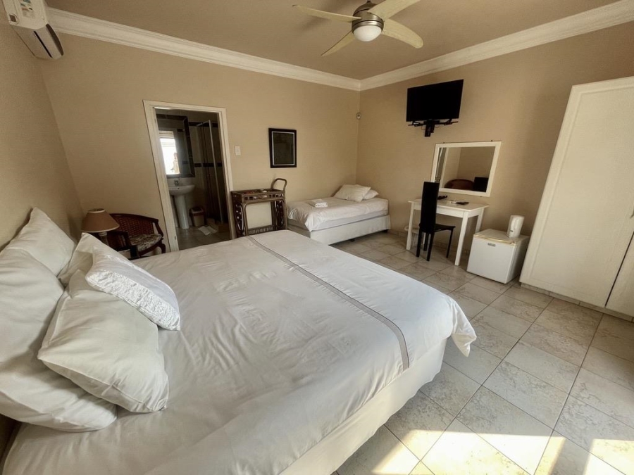 8 Bedroom Property for Sale in Durban North KwaZulu-Natal