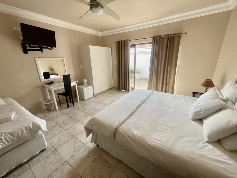 8 Bedroom Property for Sale in Durban North KwaZulu-Natal