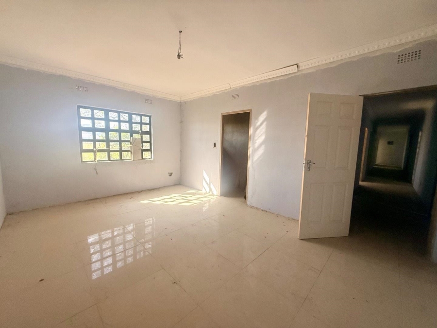 8 Bedroom Property for Sale in Vryheid KwaZulu-Natal