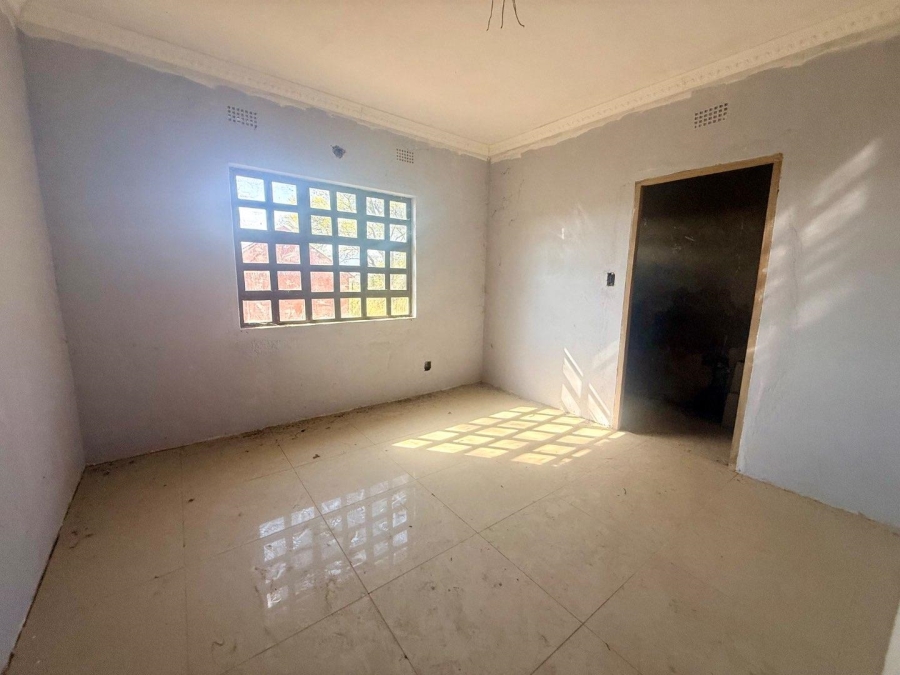 8 Bedroom Property for Sale in Vryheid KwaZulu-Natal