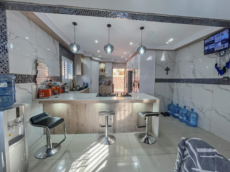 3 Bedroom Property for Sale in Durban North KwaZulu-Natal