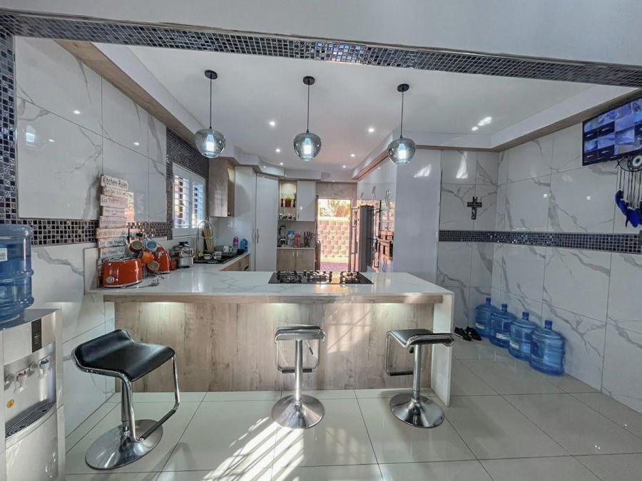 3 Bedroom Property for Sale in Durban North KwaZulu-Natal