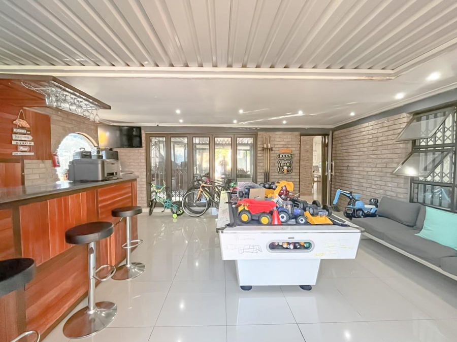 3 Bedroom Property for Sale in Durban North KwaZulu-Natal