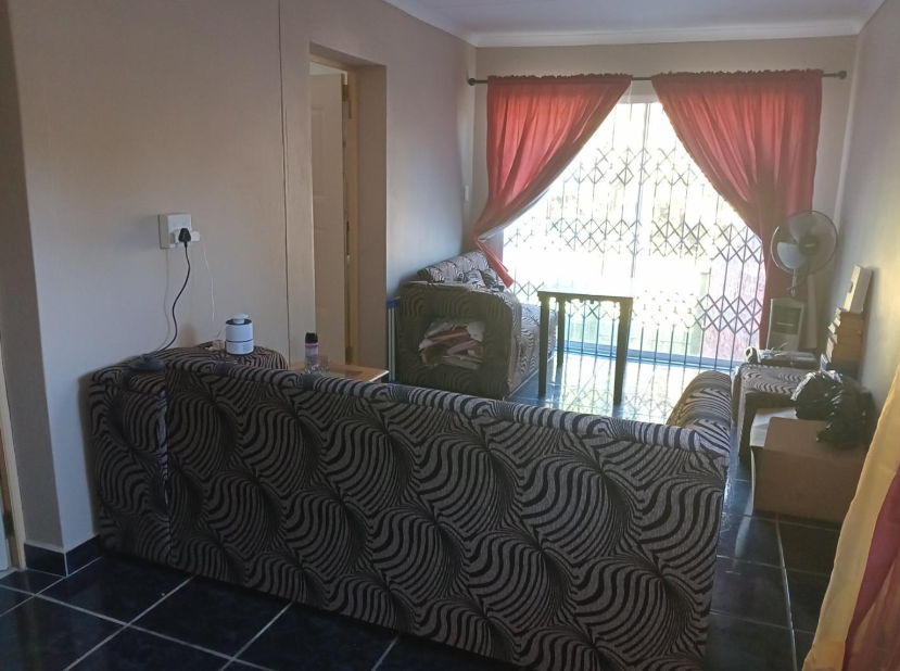 6 Bedroom Property for Sale in Leisure Bay KwaZulu-Natal