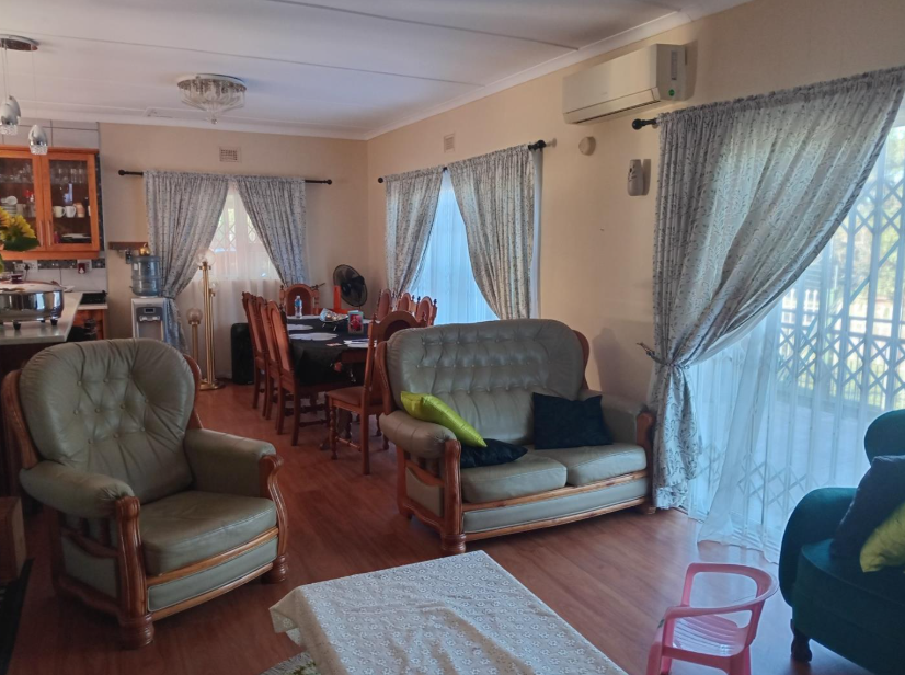 6 Bedroom Property for Sale in Leisure Bay KwaZulu-Natal