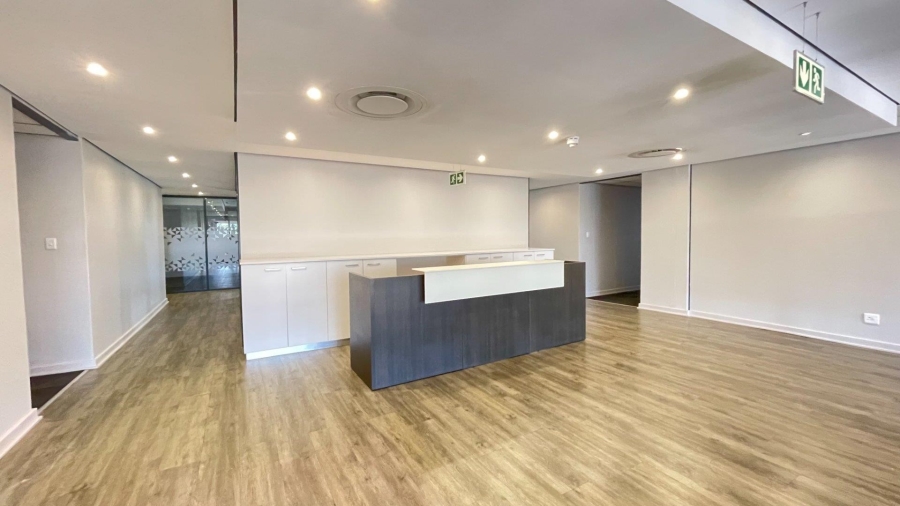 To Let Commercial Property for Rent in La Lucia KwaZulu-Natal