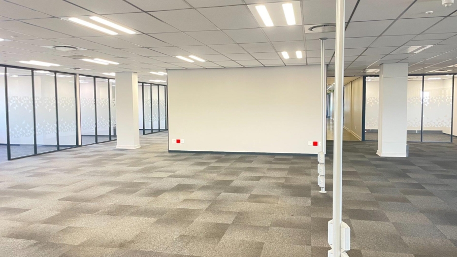 To Let Commercial Property for Rent in La Lucia KwaZulu-Natal