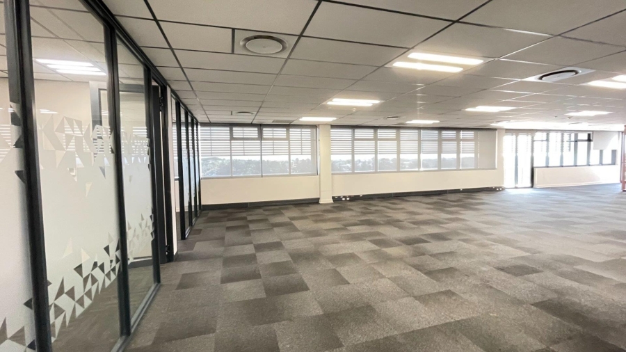 To Let Commercial Property for Rent in La Lucia KwaZulu-Natal
