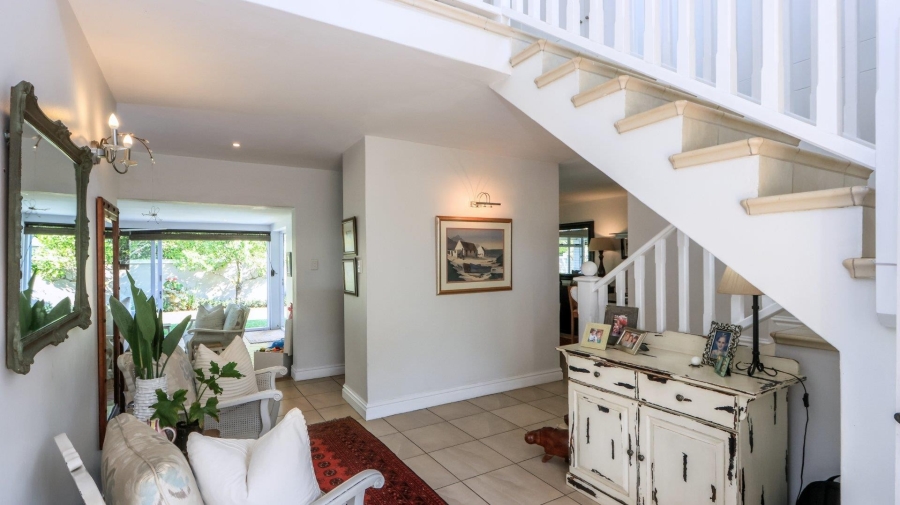 5 Bedroom Property for Sale in Mount Edgecombe KwaZulu-Natal