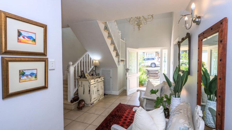5 Bedroom Property for Sale in Mount Edgecombe KwaZulu-Natal